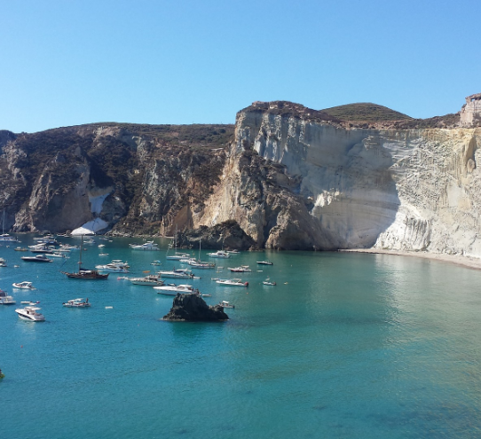 arrival at Chiaia di Luna Beach